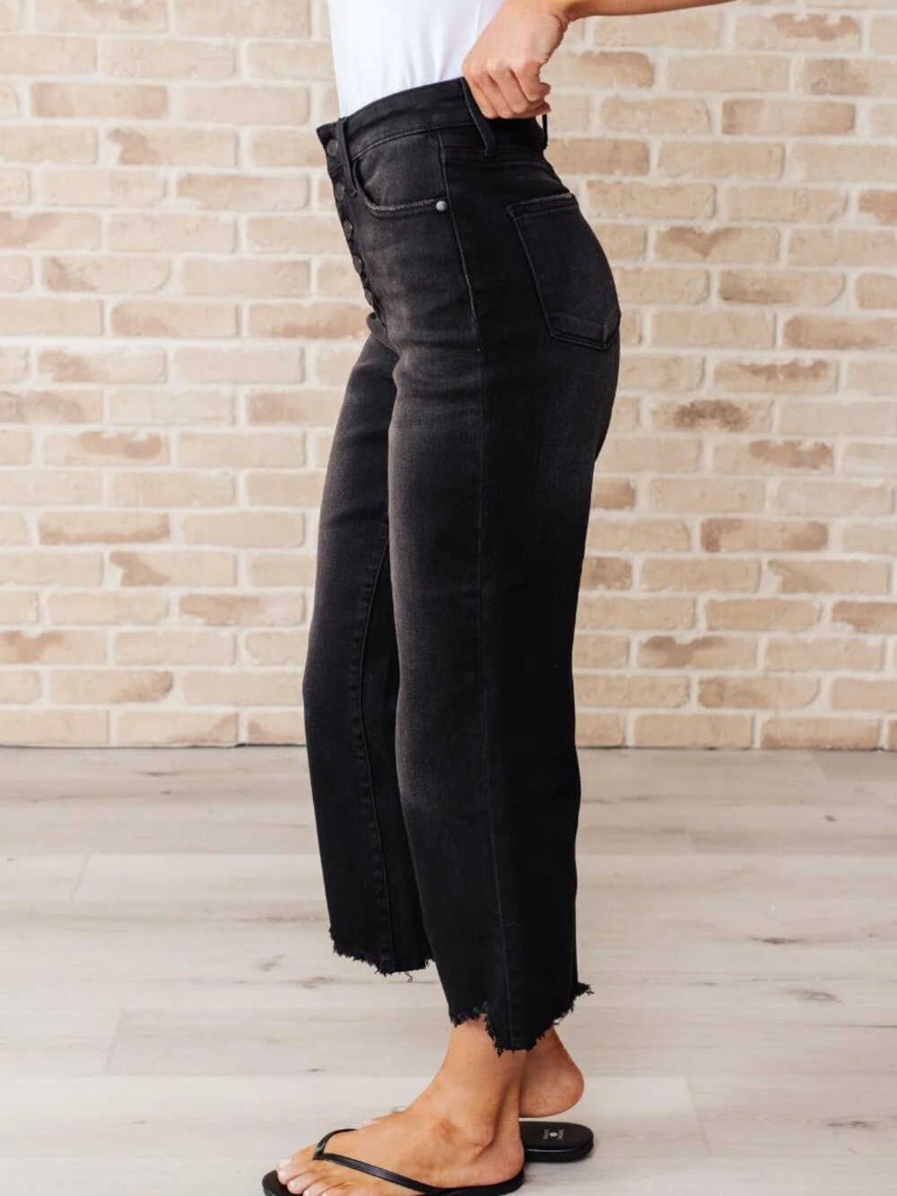 Ryan High Rise Button Fly Wide Leg Crop Jeans - Picture 8 of 9